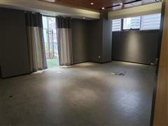 北站对面梦想城梦想天街临街商铺房东出租 500平方